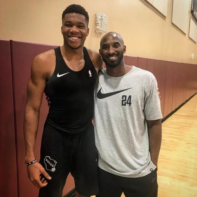 博主：巴乙后腰卡约正式签约西南地区的某地级市中超俱乐部（据博主透露：巴乙后腰卡约已与西南某地级市中超俱乐部完成签约）