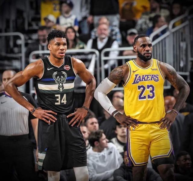 泽林斯基：如果这都能判点球，那所有的接触都是点球（泽林斯基：若这都判点，任何接触都可吹点球）