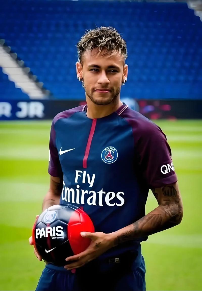 姆巴佩当选金球奖9月最佳球员，该奖项每次投票需支付1欧元（姆巴佩获评金球奖9月最佳球员，投票每次收费1欧元）