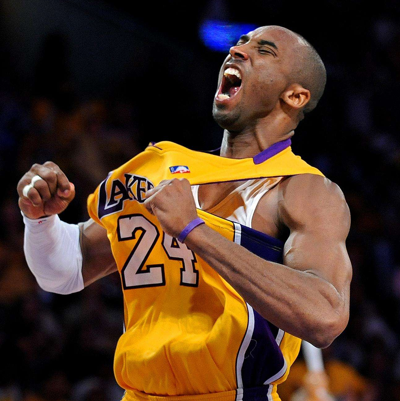 前妻：和布冯离婚后，花了很长时间才接受别人的追求（布冯前妻回忆：离婚后我花了很久才重新接受追求）