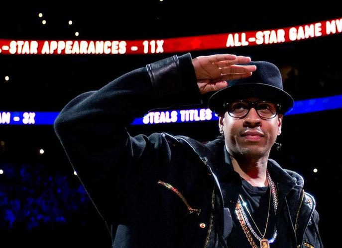 League Awards颁奖：Chovy年度最佳选手，Tarzan LPL最佳（League Awards结果出炉：Chovy荣膺年度最佳，Tarzan加冕LPL最佳）