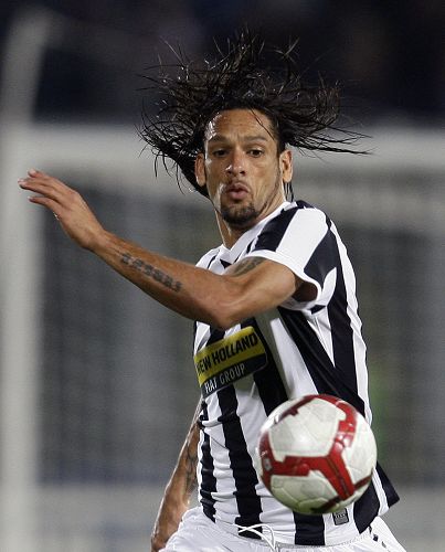 曼联前主帅阿特金森：要是我早买凯恩了，前锋解决一切问题（曼联前帅阿特金森：若早签凯恩，锋线足以解决一切问题）