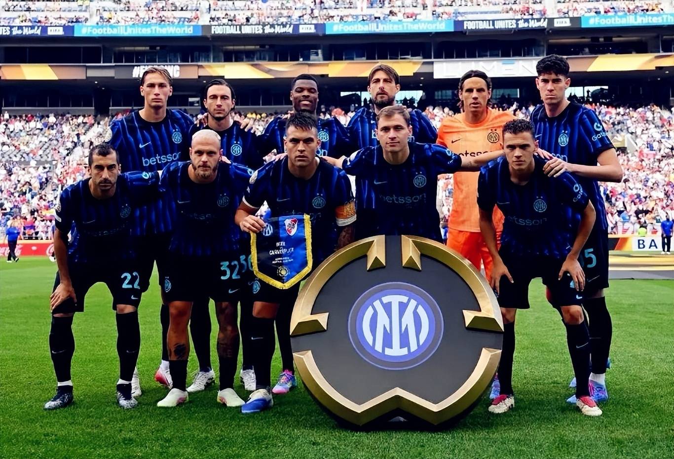 法国豪华阵容震撼全球（法国强大阵容惊艳全球）