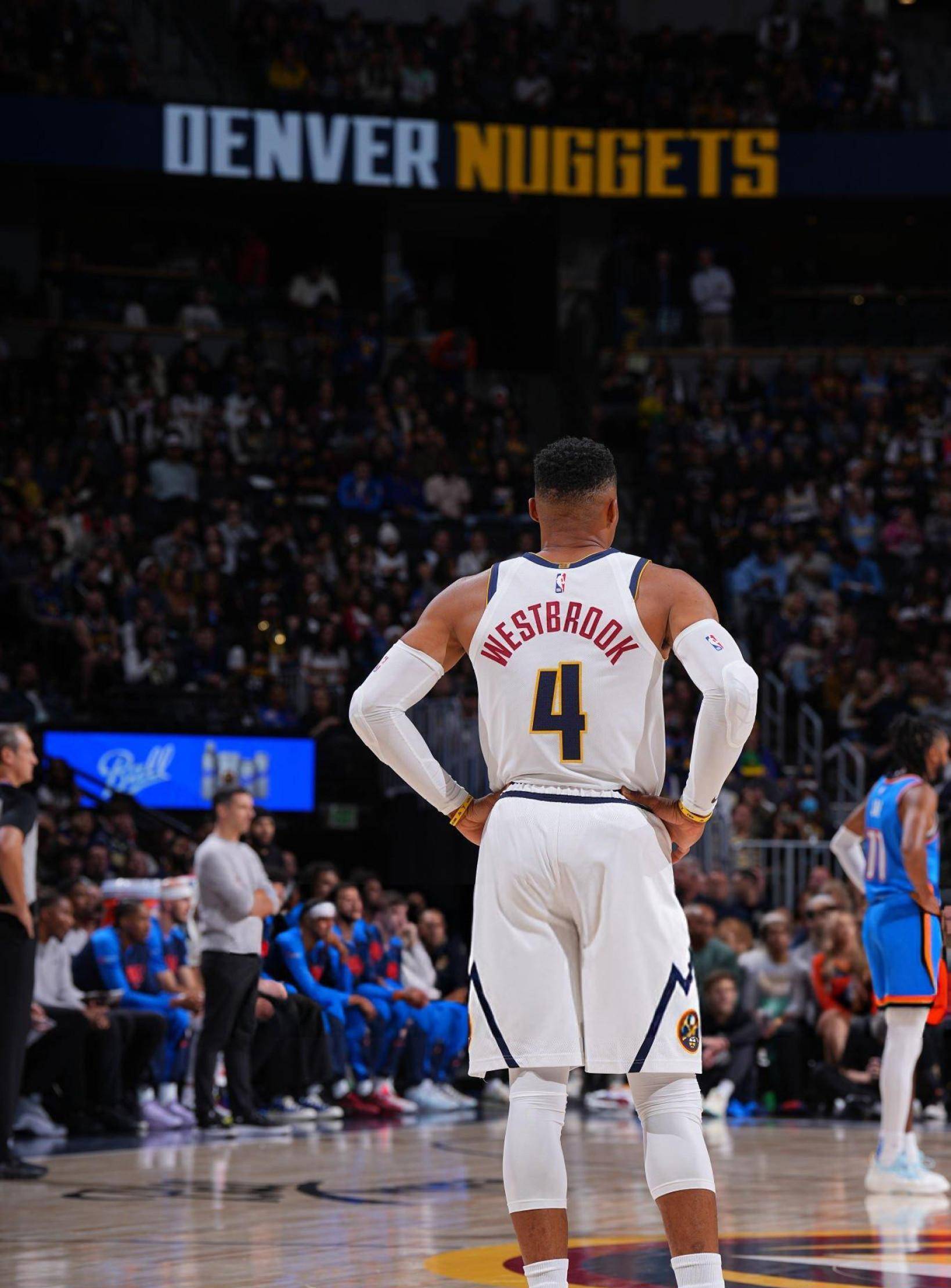 巴蒂：没有什么能永垂不朽，能享受梅西的足球这么久已足够幸运（巴蒂：世间无不朽，能多年欣赏梅西踢球已属幸运）