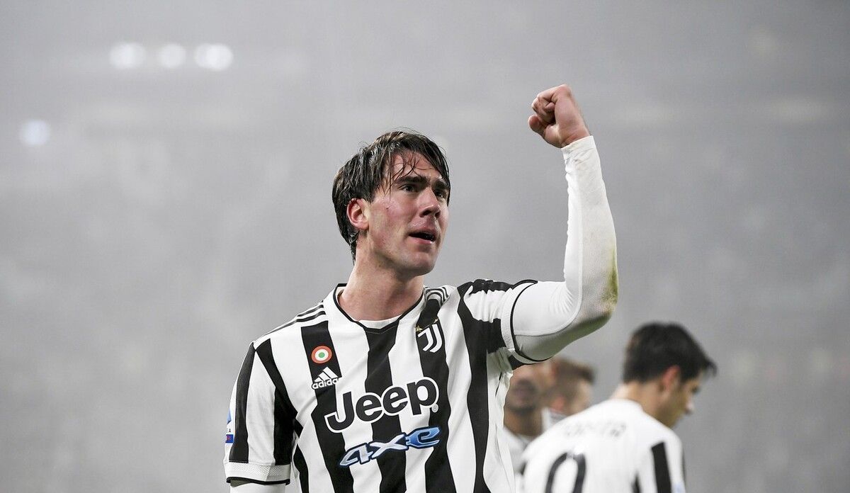 篮球NBA新秀榜更新，状元跌至第三