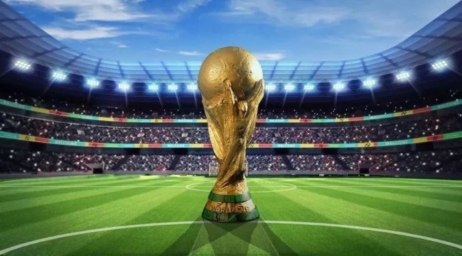 继C罗和小卢卡斯后，奥斯梅恩是第三位欧冠客场对贾府戴帽的球员（奥斯梅恩成继C罗、小卢卡斯后欧冠客战贾府戴帽的第三人）