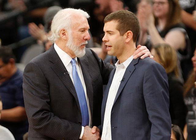 图片报：谢什科对加盟纽卡和曼联持开放态度，他更倾向于曼联（图片报：谢什科愿加盟纽卡或曼联，更倾向曼联）