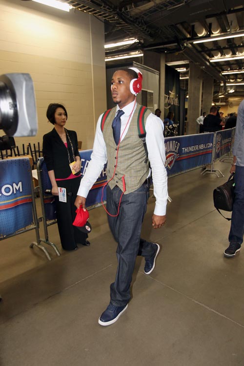 芒特：我和马兹拉维训练时经常较量，我们愿为阿莫林倾尽全力（芒特称与马兹拉维训练场常交锋，愿为阿莫林拼尽全力）